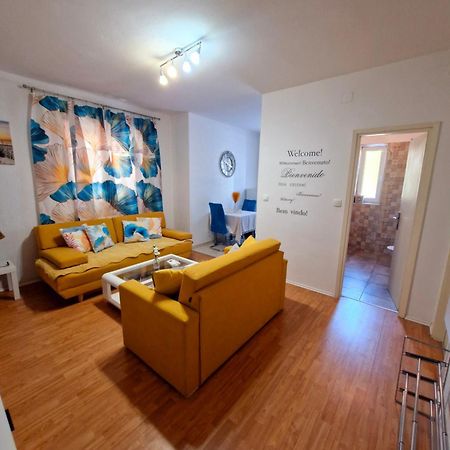 Apartment Lidija Krk Town Bagian luar foto