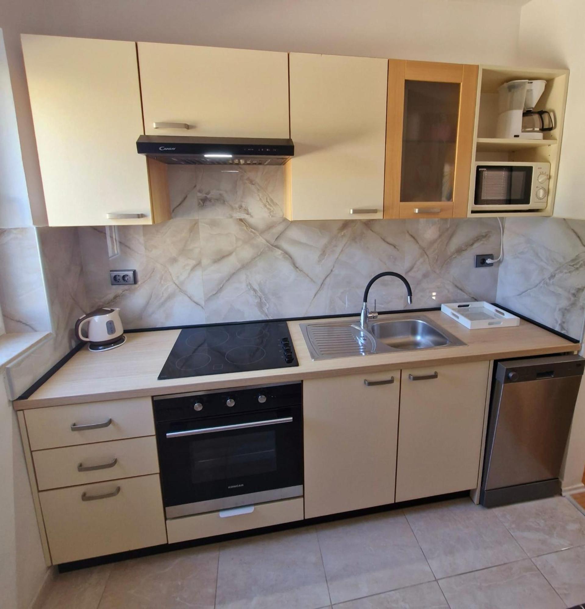 Apartment Lidija Krk Town Ruang foto